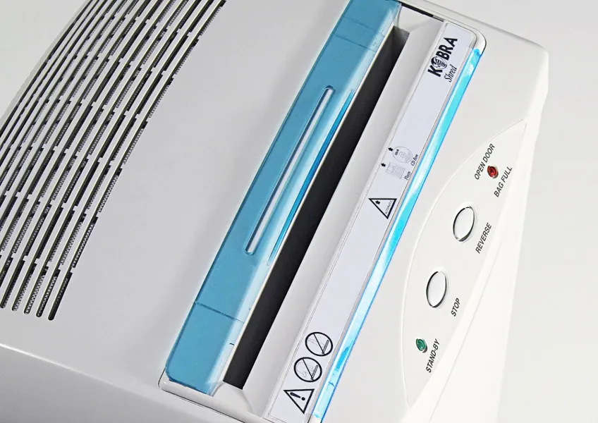 Niszczarka Kobra 300 CC2 ES