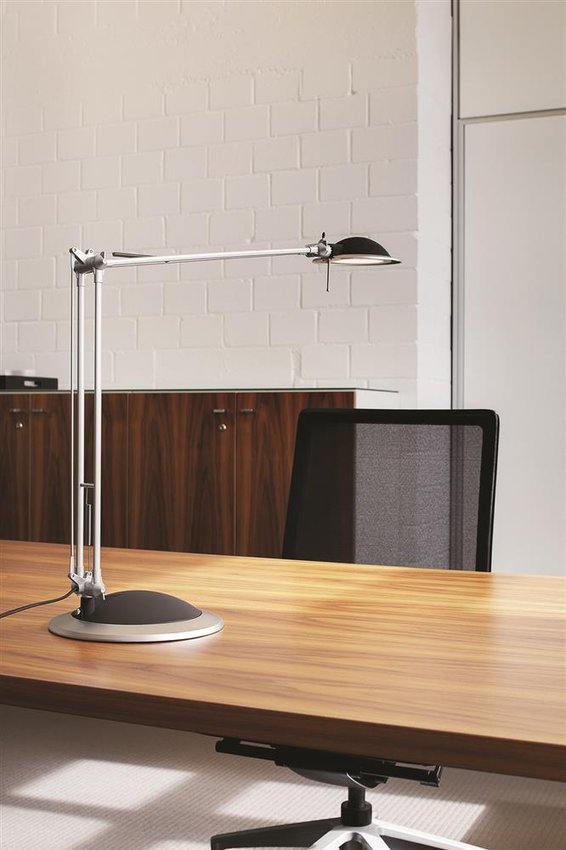 Lampka LED na biurko MAULbusiness 11W srebrno-czarna